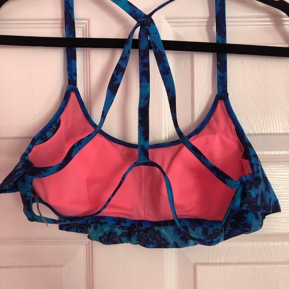 Victoria’s Secret Pink Bikini Top - Picture 3 of 4